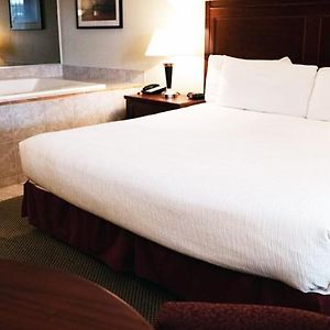 Jetted Tub Suite Non Smoking